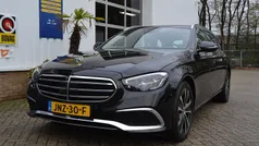 Zwart Gebruikt 2022 Mercedes E300 Exclusive Stationwagen | € 44.950 (Eerlijke prijs)