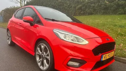 Occasion Ford Fiesta ST-Line 101 PK (74 kW) 2018 Rood Hatchback