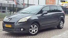 Grijs Gebruikt 2010 Peugeot 5008 MPV | € 2.649 (Eerlijke prijs)