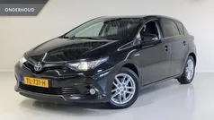 Zwart Gebruikt 2018 Toyota Auris Plus Hatchback | € 15.499 (Eerlijke prijs)