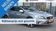 Grijs Gebruikt 2018 Volvo V40 R-Design Stationwagen | € 16.000 (Eerlijke prijs)