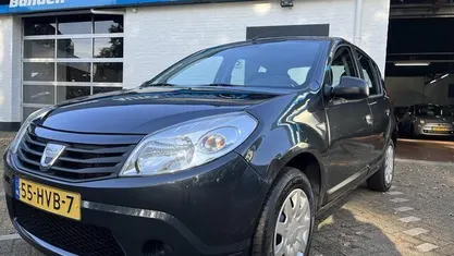 Occasion Dacia Sandero Ambiance 75 PK (55 kW) 2009 Grijs Hatchback