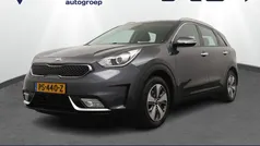 Grijs Gebruikt 2017 Kia Niro SUV | € 14.950 (Goede deal)