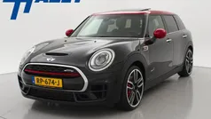 Zwart, metallic lak Gebruikt 2018 Mini John Cooper Works Clubman Stationwagen | € 19.950 (Eerlijke prijs)