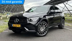 Zwart Gebruikt 2022 Mercedes GLC300 Premium Plus Coupé | € 57.850 (Goede deal)