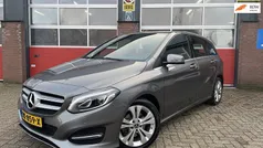 Gebruikt 2017 Mercedes B180 Ambition MPV | € 17.250 (Eerlijke prijs)
