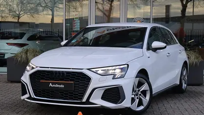 Occasion 2022 Audi A3 Sportback S-Line Hatchback | € 23.900 (Eerlijke prijs)