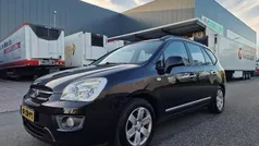 Gebruikt 2008 Kia Carens MPV | € 2.600