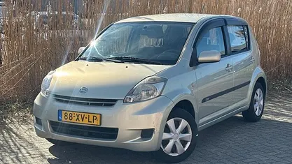 Occasion Daihatsu Sirion 91 PK (66 kW) 2007 Beige Hatchback