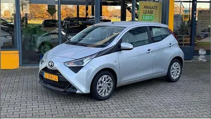 Occasion Toyota Aygo X-play 72 PK (52 kW) 2019 Hatchback