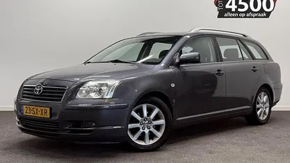 Grijs Occasion 2006 Toyota Avensis Luna Stationwagen | € 4.350 (Eerlijke prijs)