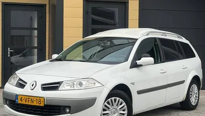 Wit Gebruikt 2009 Renault Mégane Van | € 1.600 (Eerlijke prijs)