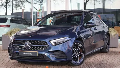 Occasion Mercedes A250 AMG line 160 PK (117 kW) 2021 Blauw (metallic) Sedan