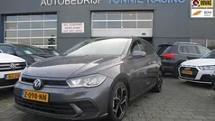 Grijs Gebruikt 2022 VW Polo Style Hatchback | € 17.940 (Goede deal)