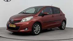 Rood Gebruikt 2012 Toyota Yaris Hatchback | € 9.445 (Eerlijke prijs)