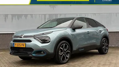 Gebruikt 2021 Citroën e-C4 Shine Hatchback | € 17.085 (Eerlijke prijs)