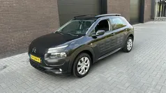 Zwart Gebruikt 2017 Citroën C4 Cactus Feel Hatchback | € 8.250 (Eerlijke prijs)