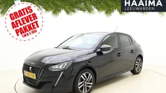 Zwart Gebruikt 2022 Peugeot 208 Allure Hatchback | € 18.945 (Eerlijke prijs)