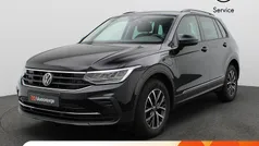 Zwart Gebruikt 2022 VW Tiguan Business SUV | € 34.500 (Goede deal)