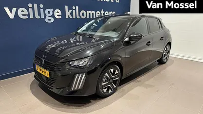 Occasion 2024 Peugeot 208 Allure Hatchback | € 22.935 (Eerlijke prijs)