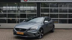Grijs Gebruikt 2018 Volvo V40 Business Edition Stationwagen | € 17.450 (Eerlijke prijs)
