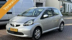 Grijs Gebruikt 2006 Toyota Aygo Hatchback | € 1.995 (Eerlijke prijs)