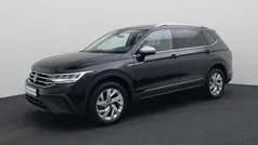 Gebruikt 2024 VW Tiguan Allspace Life SUV | € 43.740 (Eerlijke prijs)