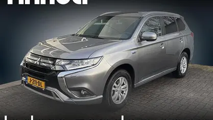 Occasion 2020 Mitsubishi Outlander SUV | € 20.950 (Eerlijke prijs)