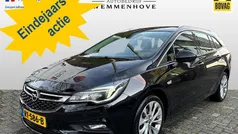 Zwart Gebruikt 2017 Opel Astra Innovation Stationwagen | € 9.695 (Eerlijke prijs)