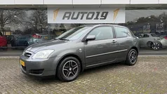Grijs Gebruikt 2005 Toyota Corolla Terra Hatchback | € 3.719 (Eerlijke prijs)