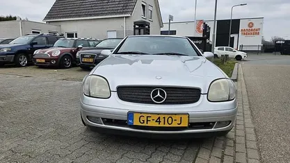 Grijs Gebruikt 1997 Mercedes SLK230 Cabriolet | € 1.750 (Eerlijke prijs)
