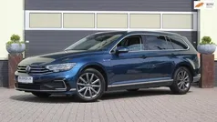 Blauw Gebruikt 2022 VW Passat Business Stationwagen | € 25.900 (Eerlijke prijs)