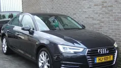 Blauw, metallic lak Gebruikt 2017 Audi A4 Design Sedan | € 18.950 (Eerlijke prijs)
