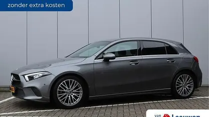 Occasion Mercedes A180 Business 136 PK (100 kW) 2020 Grijs (metallic) Hatchback
