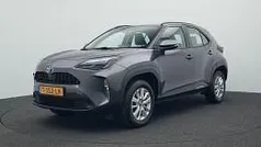Grijs metallic Gebruikt 2023 Toyota Yaris Cross Business Edition SUV | € 25.985 (Eerlijke prijs)