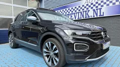 Zwart Gebruikt 2020 VW T-Roc SUV | € 28.950 (Eerlijke prijs)