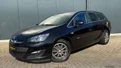 Zwart Gebruikt 2014 Opel Astra Design Edition Stationwagen | € 10.940 (Eerlijke prijs)