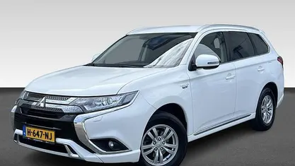 Occasion 2020 Mitsubishi Outlander SUV | € 17.930 (Goede deal)