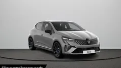 Gebruikt 2025 Renault Clio V Esprit Alpine Hatchback | € 30.465 (Eerlijke prijs)