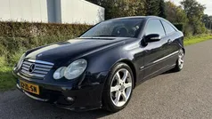 Zwart Gebruikt 2008 Mercedes C180 Sport Edition Coupé | € 2.999 (Eerlijke prijs)