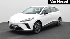 Gebruikt 2025 MG MG4 EV Hatchback | € 24.995 (Super prijs)