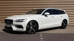 Wit Gebruikt 2021 Volvo V60 Inscription Stationwagen | € 34.950 (Eerlijke prijs)