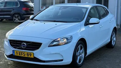 Occasion 2014 Volvo V40 Business Edition Hatchback | € 5.500 (Eerlijke prijs)