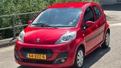 Rood Gebruikt 2012 Peugeot 107 Hatchback | € 3.390 (Goede deal)