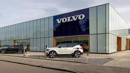 Groen Occasion 2025 Volvo EX40 Plus SUV | € 45.900 (Goede deal)