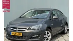 Gebruikt 2015 Opel Astra Edition Sedan | € 6.988 (Eerlijke prijs)