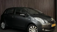 Grijs (metallic) Gebruikt 2008 Toyota Yaris Sol Hatchback | € 5.950 (Eerlijke prijs)