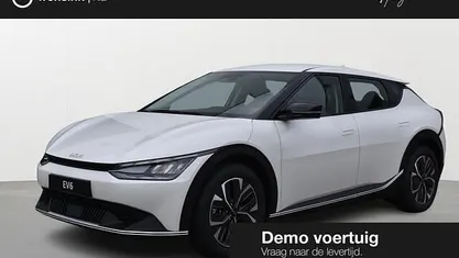 Wit Gebruikt 2024 Kia EV6 Light SUV | € 33.450 (Eerlijke prijs)