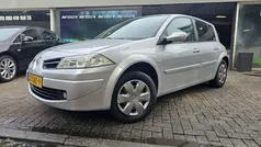 Grijs Gebruikt 2008 Renault Mégane III Business Hatchback | € 4.499 (Eerlijke prijs)