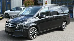 Zwart Gebruikt 2023 Mercedes V250 MPV | € 54.950 (Goede deal)